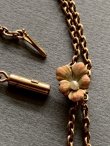 画像8: レア　！　　アールヌーボーのマットエナメルの花と天然バロック真珠の9金ネックレス